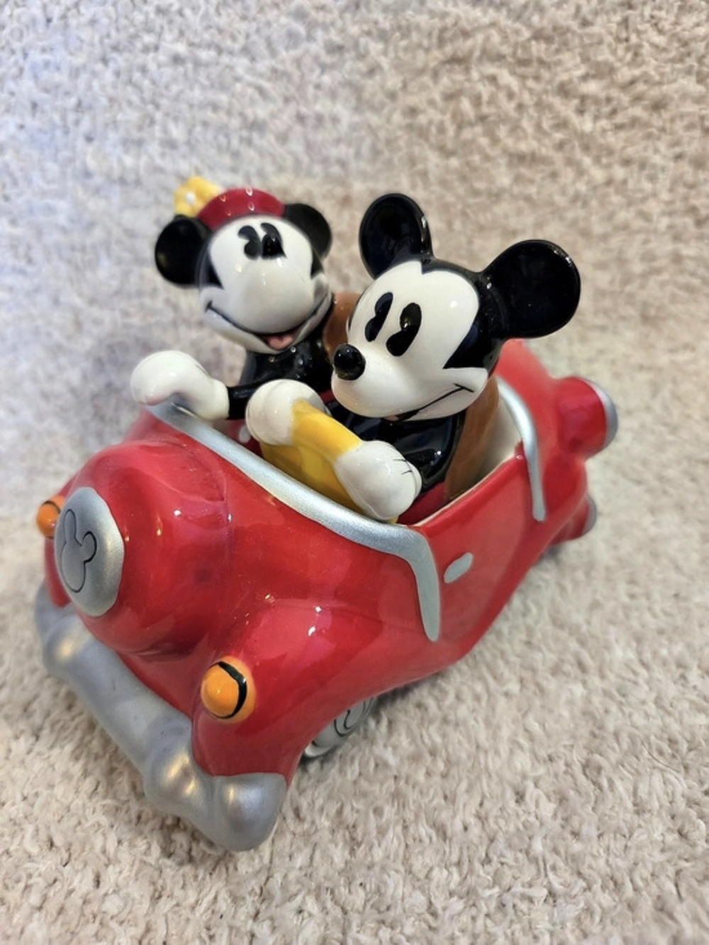 Disney Parks Mickey and Minnie in Red Car Salt and Pepper Shakers Red Car
